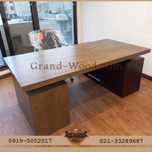 میز مدیریت اداری و شرکتی